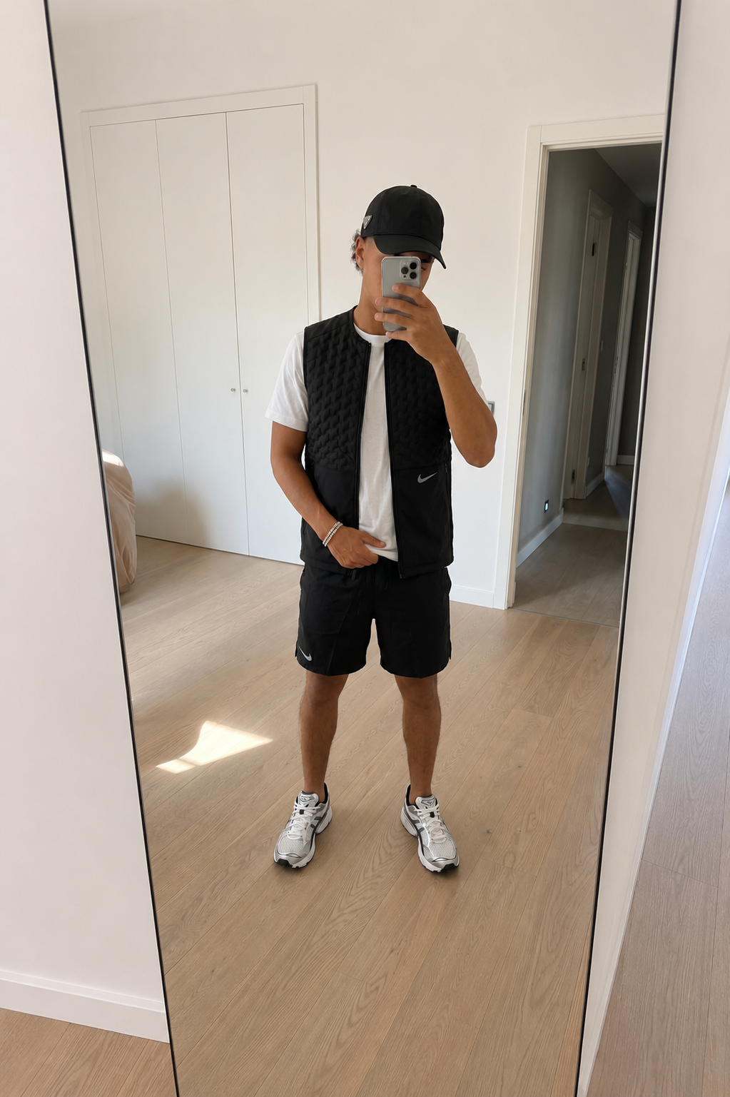 BLACK SPORT VEST OUTFIT SET