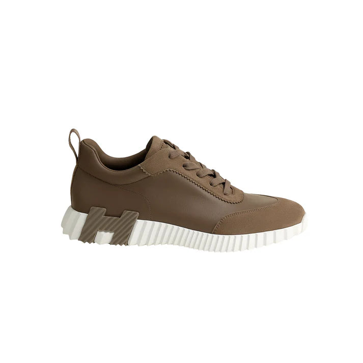CHUNKY SOLE SNEAKERS