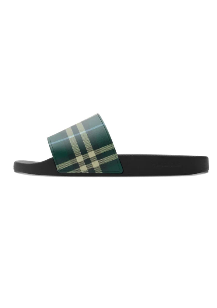 CLASSIC SANDALS