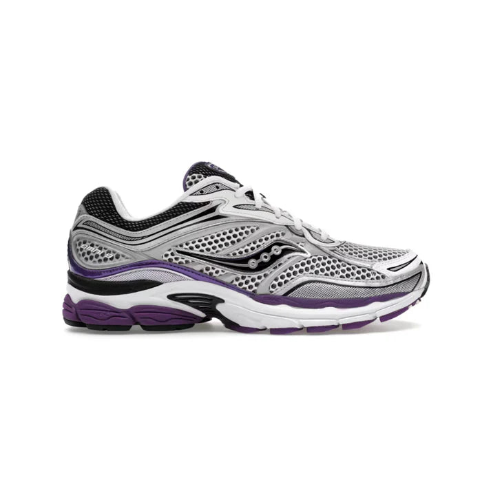 RUNNING MESH SNEAKERS