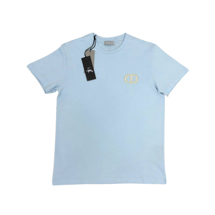 MINIMALIST EMBROIDERED T-SHIRT