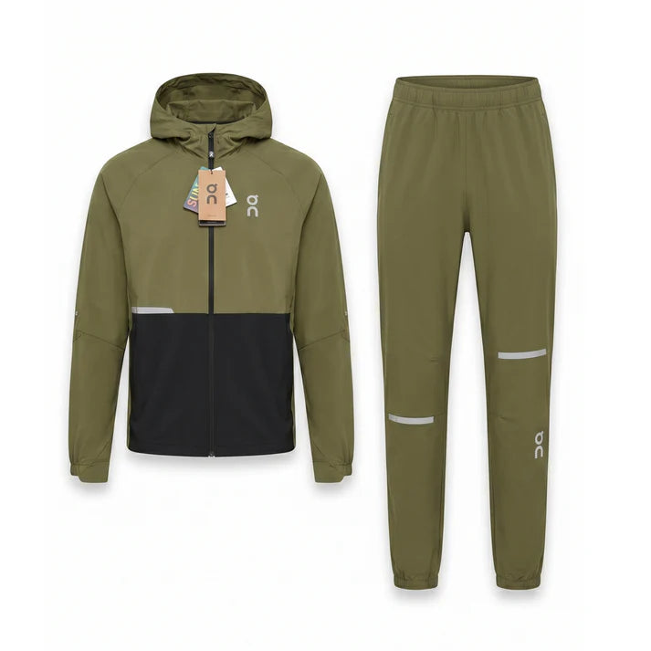 LIGHTWEIGHT PERFORMANCE TRACKSUIT