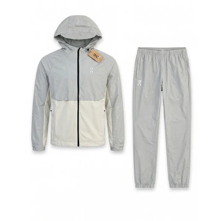 LIGHTWEIGHT PERFORMANCE TRACKSUIT