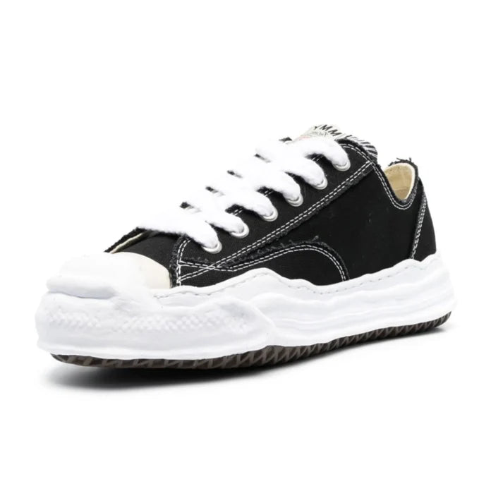 DISTRESSED CANVAS SNEAKERS