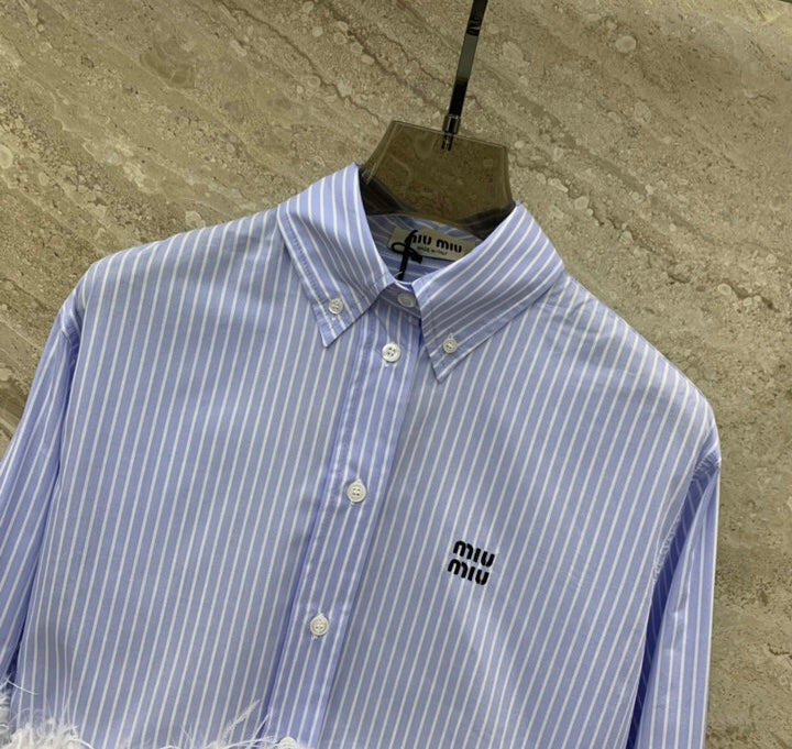 STRIPED FEATHER TRIM CROP SHIRT