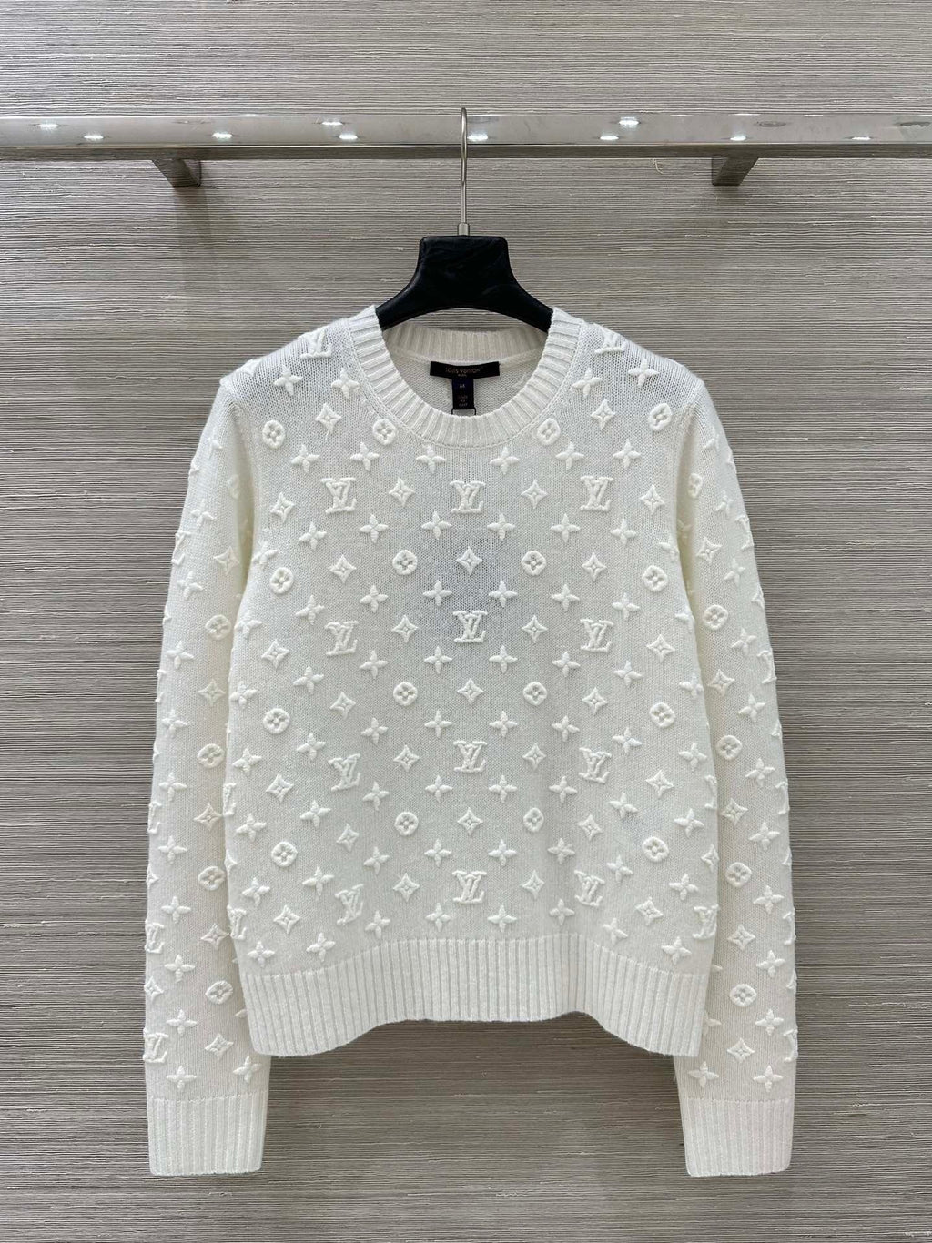 EMBOSSED KNIT SWEATER