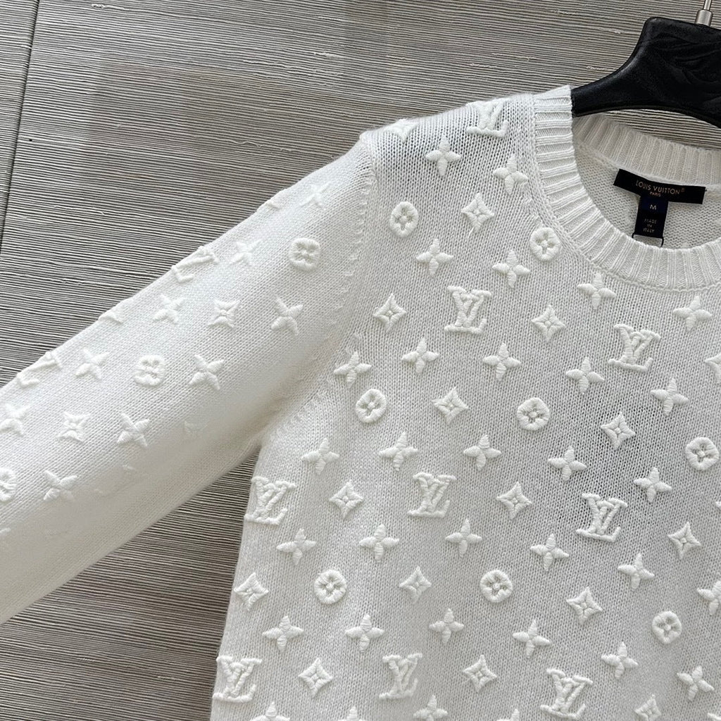 EMBOSSED KNIT SWEATER